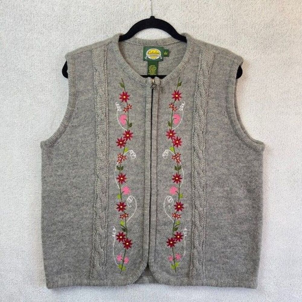 Cabela's Gray Embroidered Sweater  Wool Floral Fairycore Cable Knit Vest Cottage